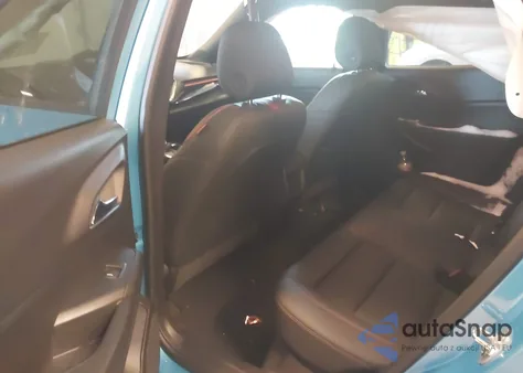 2025 Chevrolet Trax Fwd 2Rs z USA, uszkodzony, nr VIN KL77LJEPXSC039565